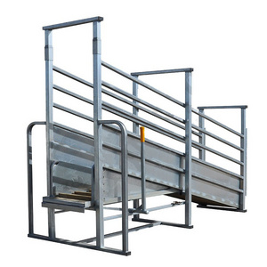 Hot-dip galvanized cattle loading ramp for farm