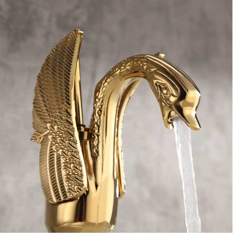 AMAXO Creative Gold Swan Shape Faucets For Kitchen Bathroom Golden Single Hole Basin Faucets