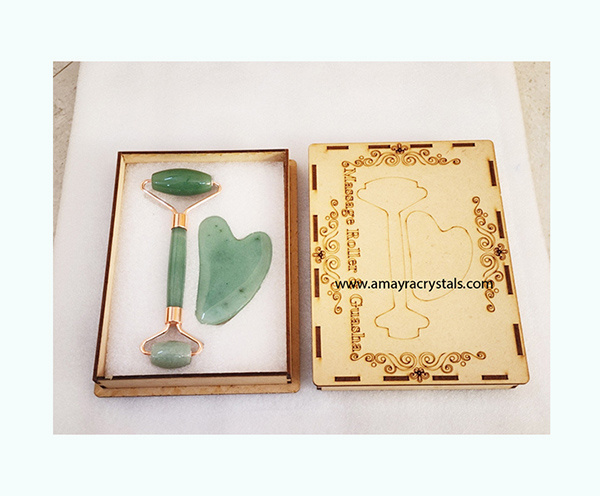 Gemstone Rose Quartz Massager And GuaSha Set with Customization wooden Box Crystal Stone face Massager Top Quality Original