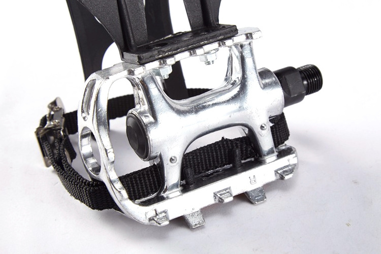 New Collection Spinning Bike Pedals 9/16'' Spin Bicycle  with Toe Clips Exercise Spinning Bike Pedals with SPD