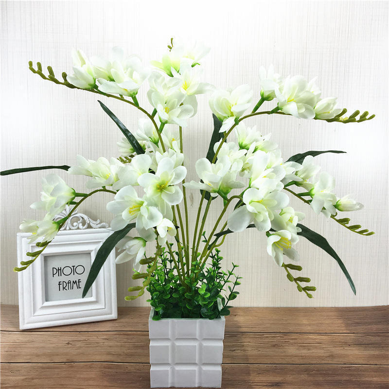 Wholesale Fashionable 9 Forks Artificial Flowers In Pot Simulated Butterfly Orchid Artificial Flower Gift