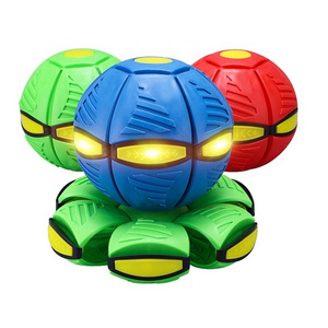 Wholesale Fidget Ufo Dispensing 18CM Magic UFO Ball Flying Saucer Flying Ufo Led Ball Pro Flying Ball