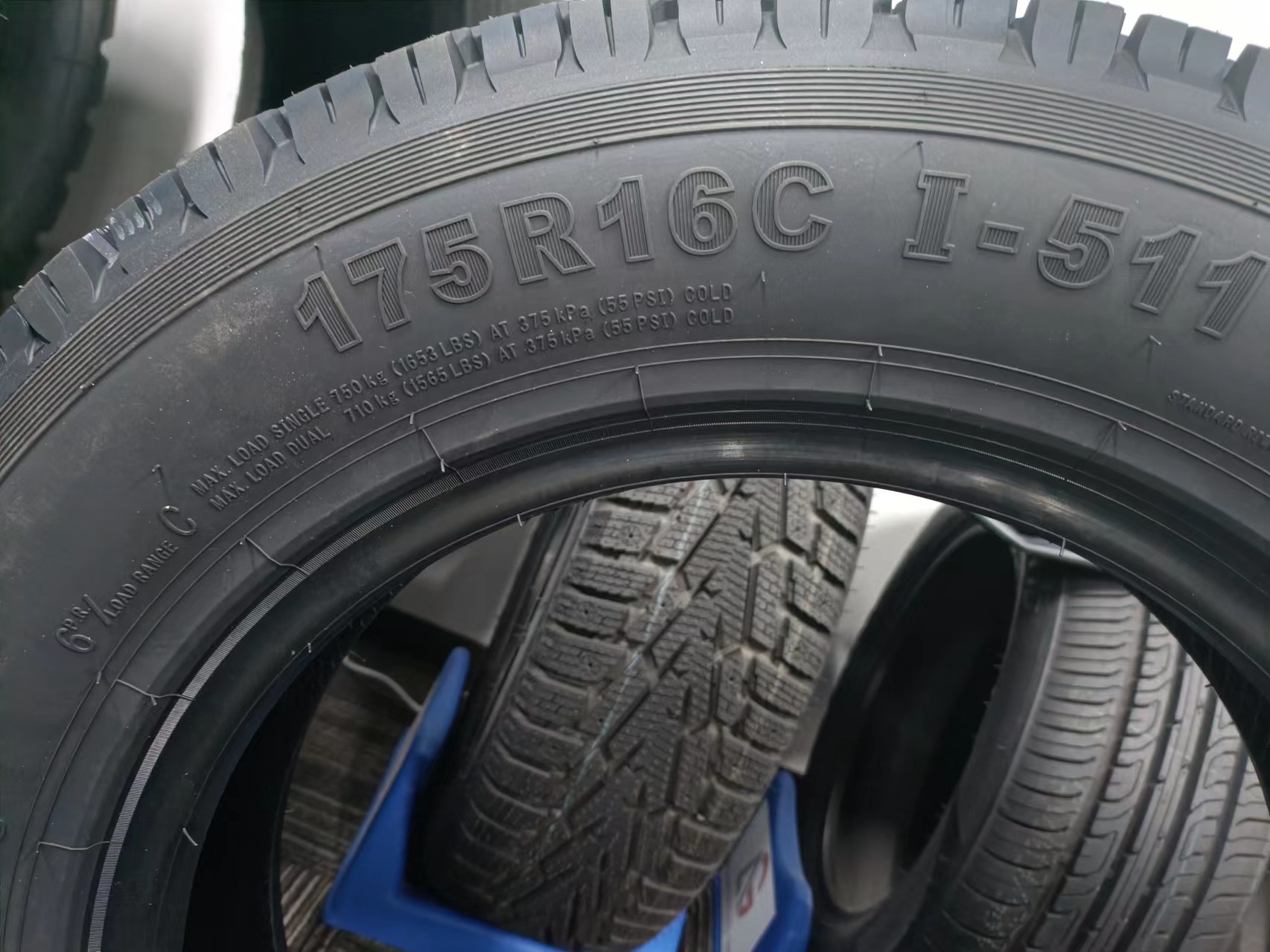 Radial Tire Design NEW tyres for sale 175/80R16C 195/80R15 205/70R15215/70 R15 225/75R15