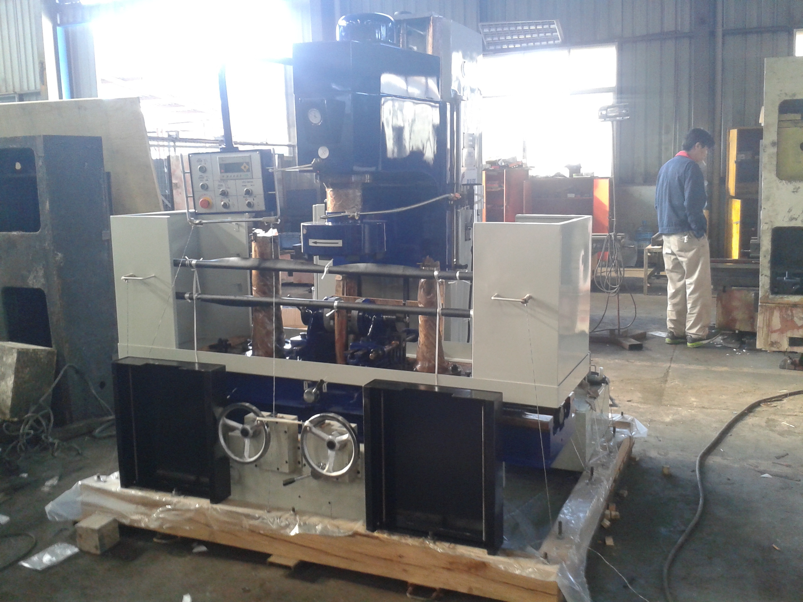 High-quality Vertical Fine spindle Boring  Milling Grinding Machine TXM250A