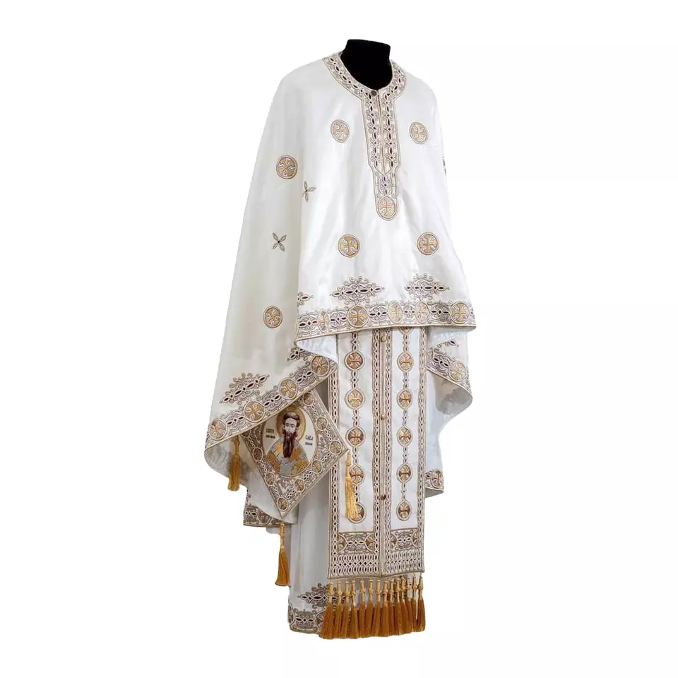 Wholesale Stock Custom Clergy Robes Classical Church Vestments Choir Robes For church father