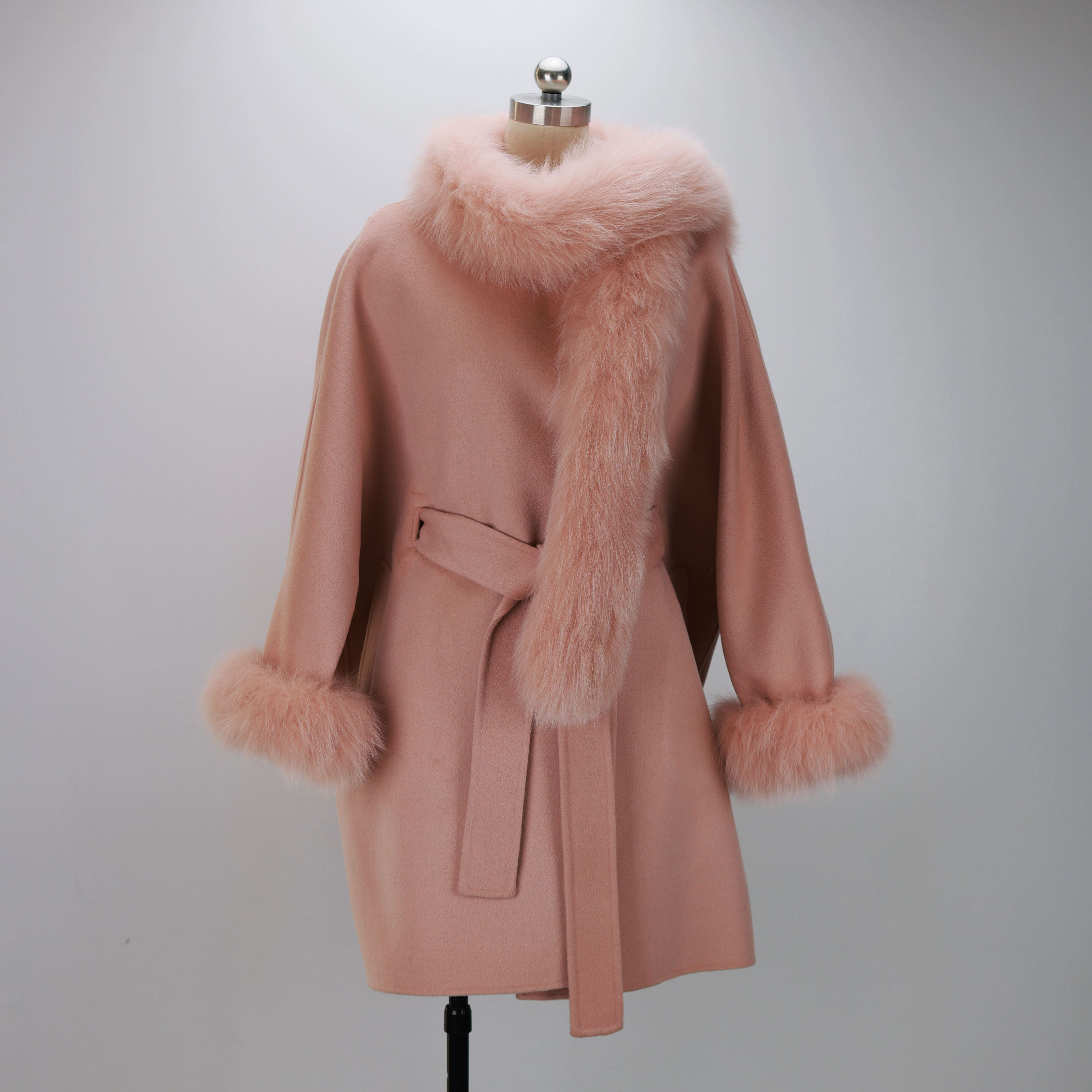 Hot Sale Wool Coat Luxury Winter Coat for Women Fashion Women's Trench Coats with Hood