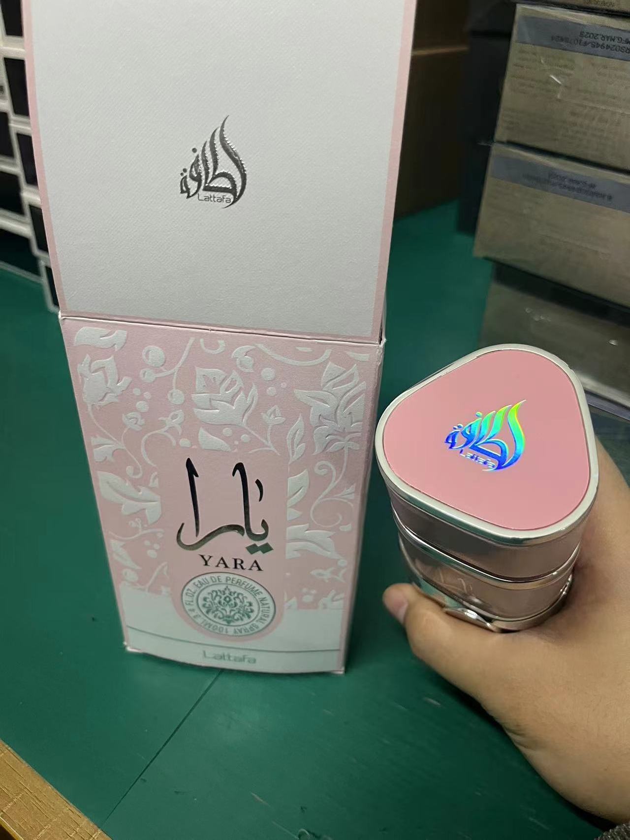 High quality 100ml long lasting Dubai Arabic original pink rose yara perfume lattafa perfume