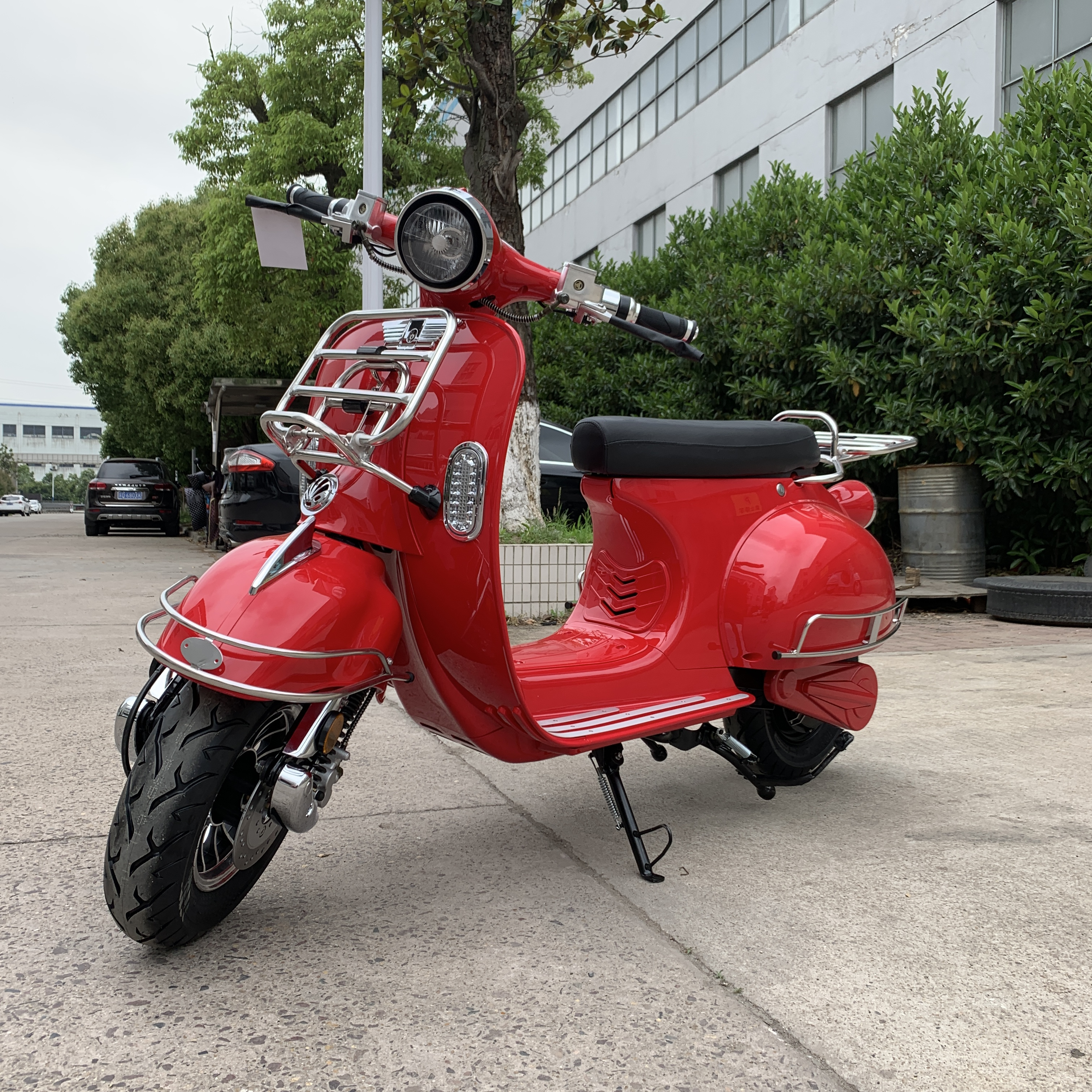 Amoto Retro Italy style 2000w 3000W 60V Classic vintage electric ves pa scooter