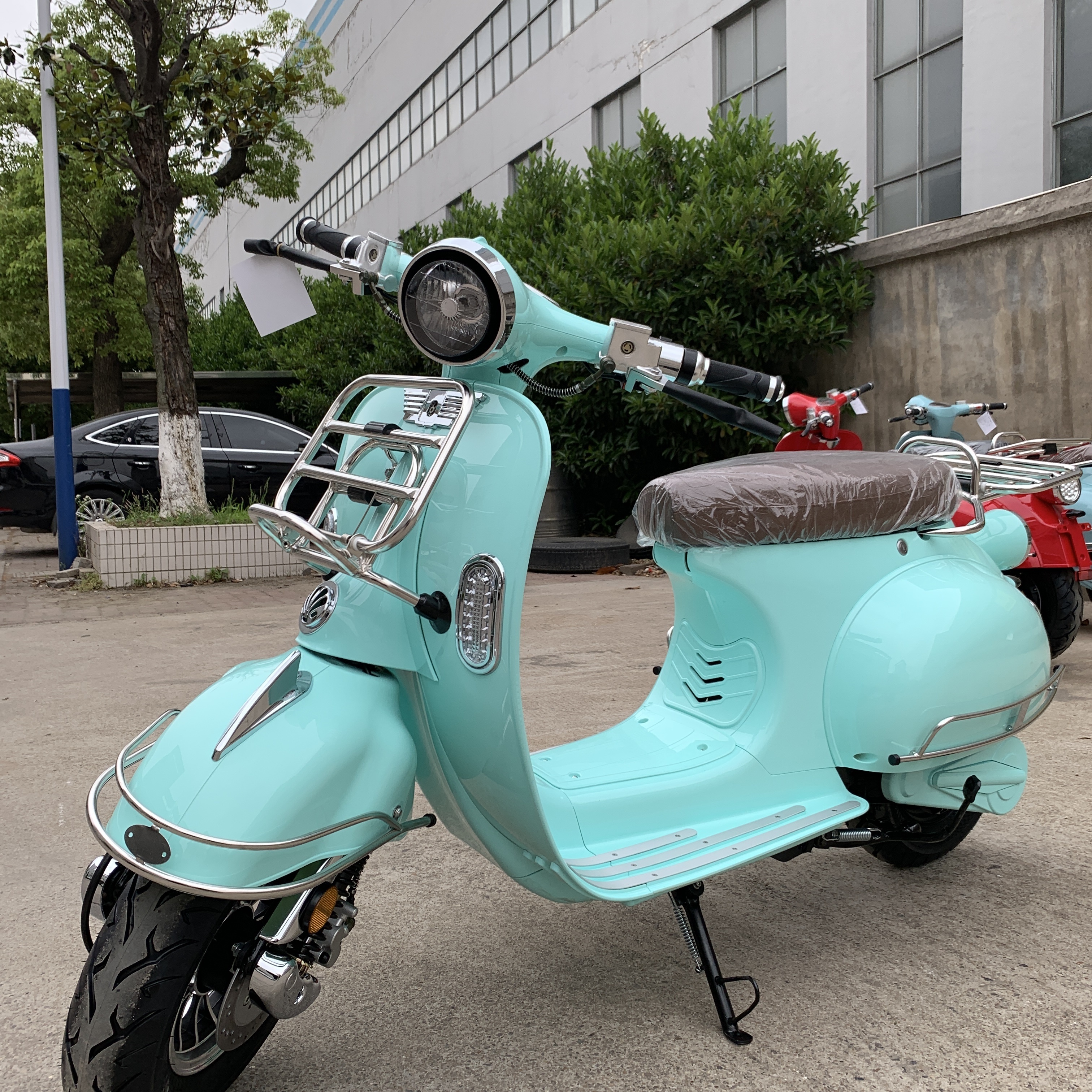 Amoto Retro Italy style 2000w 3000W 60V Classic vintage electric ves pa scooter