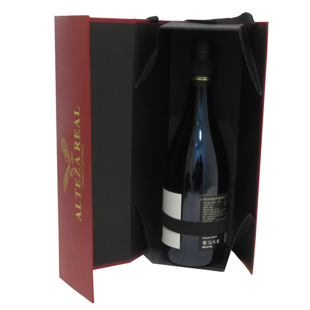 Unleash the Flavor and Style of Your Wine with Our Elegant Wine Gift Box Collection