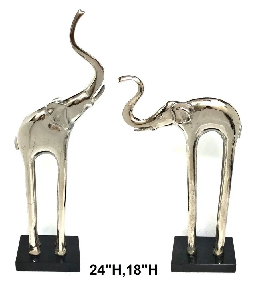 Traditional Design Cast Brass Finished Aluminium with Black Base Metal Sculptures Indoor Table  Desktop Decoration