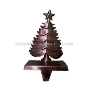 Bronze Finished Custom Design Metal Aluminium Stocking Holder Christmas Wreath Reindeer Stocking Hanger Metal Holder