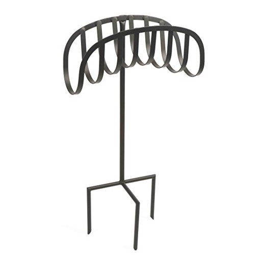 Newest Products Black Practical Storage Rack Hose Holder Free Standing Metal Garden Hose Holder Stand for Decorative Garden