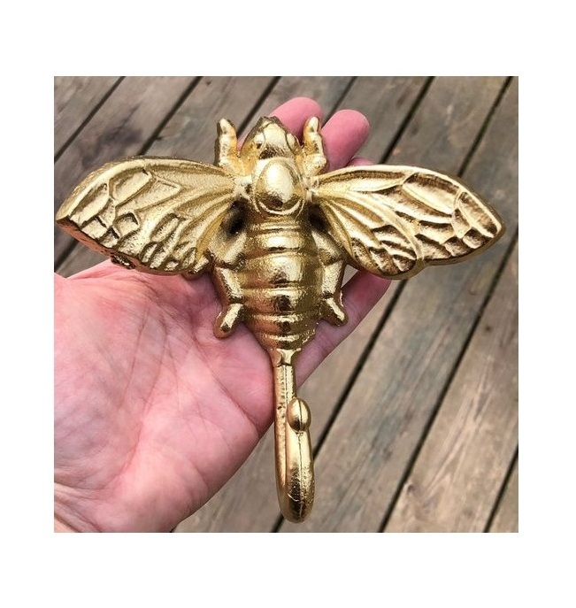 New Popular Design Gold Tone Metal Casted Bee Wall Mounted Coat Hook For Office Hallway Laundry Room Usage products On Sale