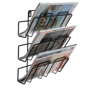 Handmade Good Selling Factory Customizable Wall Mounted Metal Wire Magazine Books Rack Newspaper Holder For Home & Office