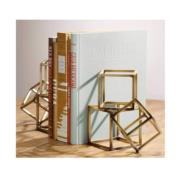 Universal Lighting and Decor Tricube Antique Brass Finish High Geometric Bookends Holder 2023 New Arrival For School & Library