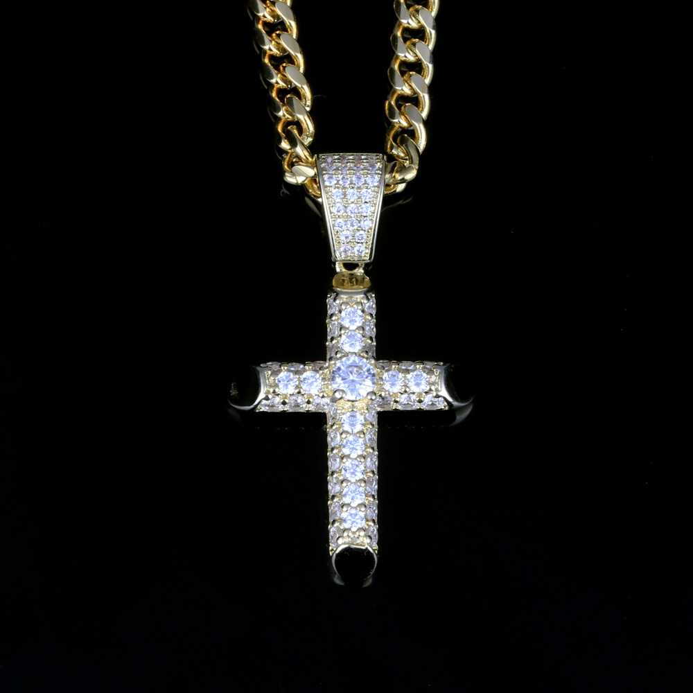 Wholesale Brass Jewelry Cross Design 18k Gold Plated Pendant Necklace for Men Women  Iced Out Punk Jewelry