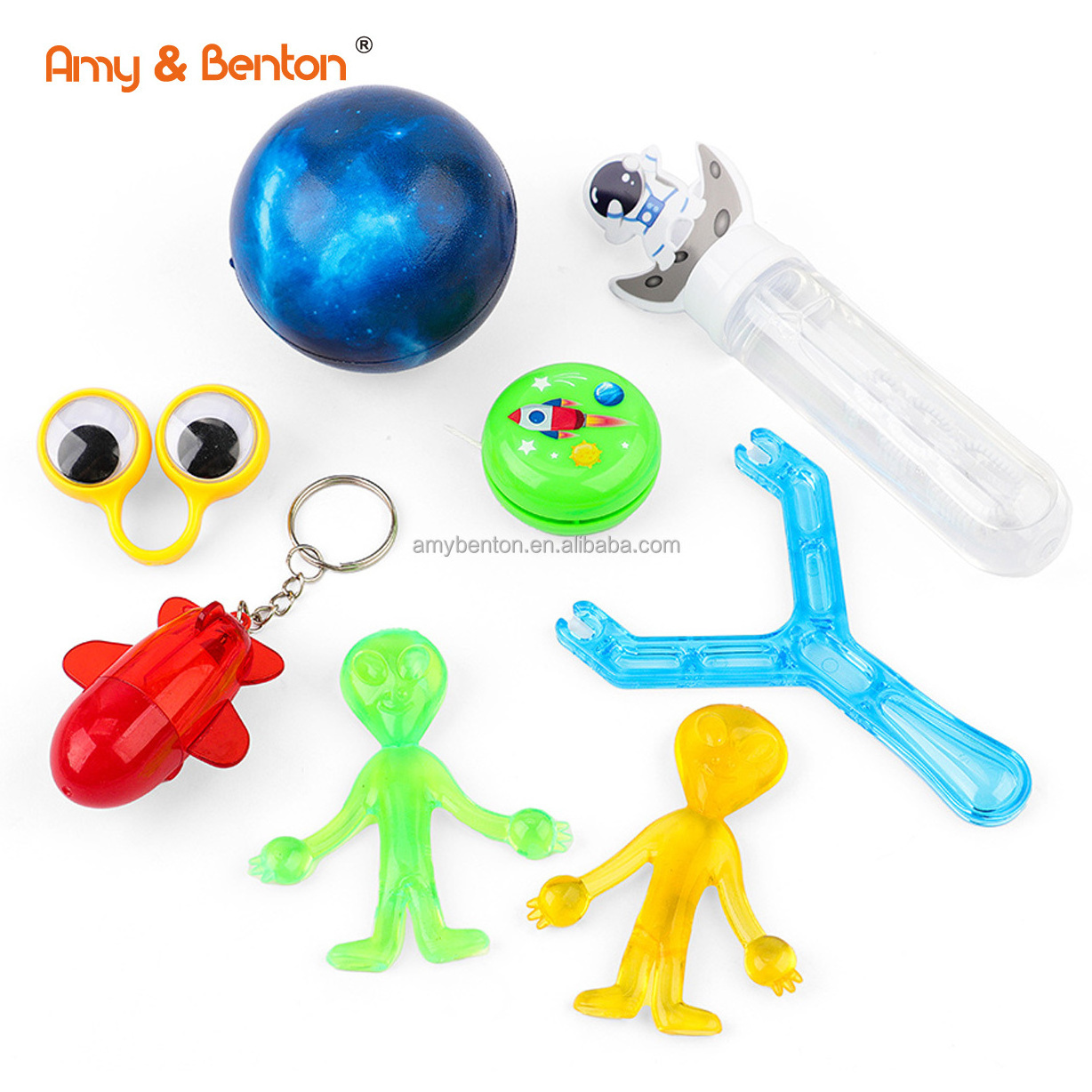 OEM Space Small Toy Set Outer Space Party Favors Glow in Dark Alien Keychain Space Sticker Bouncy Ball for Kids