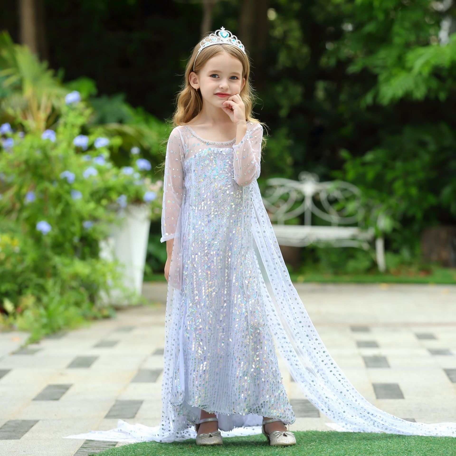 TV movie Elsa Dress Girl Deluxe Gown with Accessories Lace Long Tail Sequin Hem Kids Cosplay Princess Carnival Party Costume