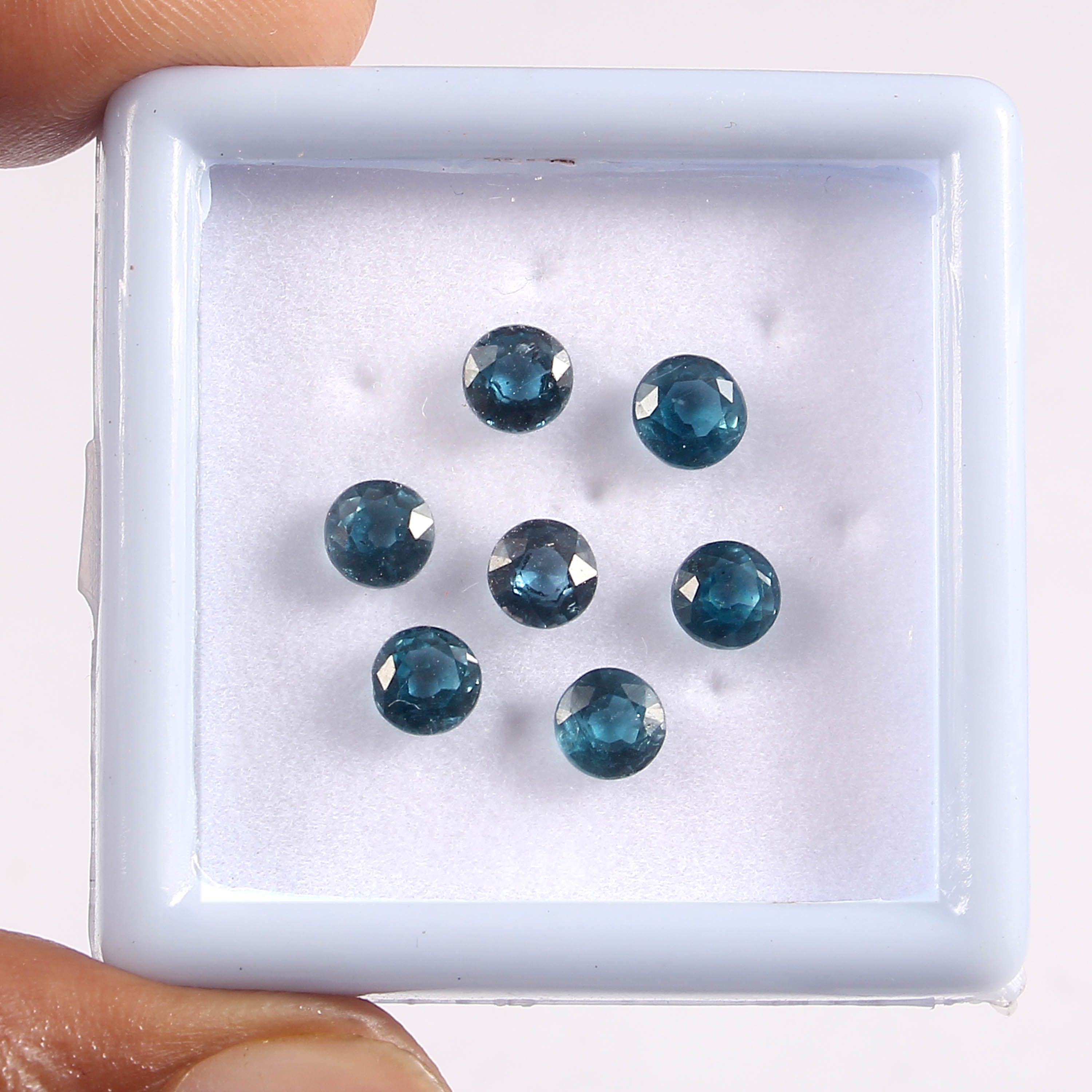 5mm Fabulous Indigo Kyanite Gemstone Round Shape Gemstone For Making Jewelry Loose Gemstone