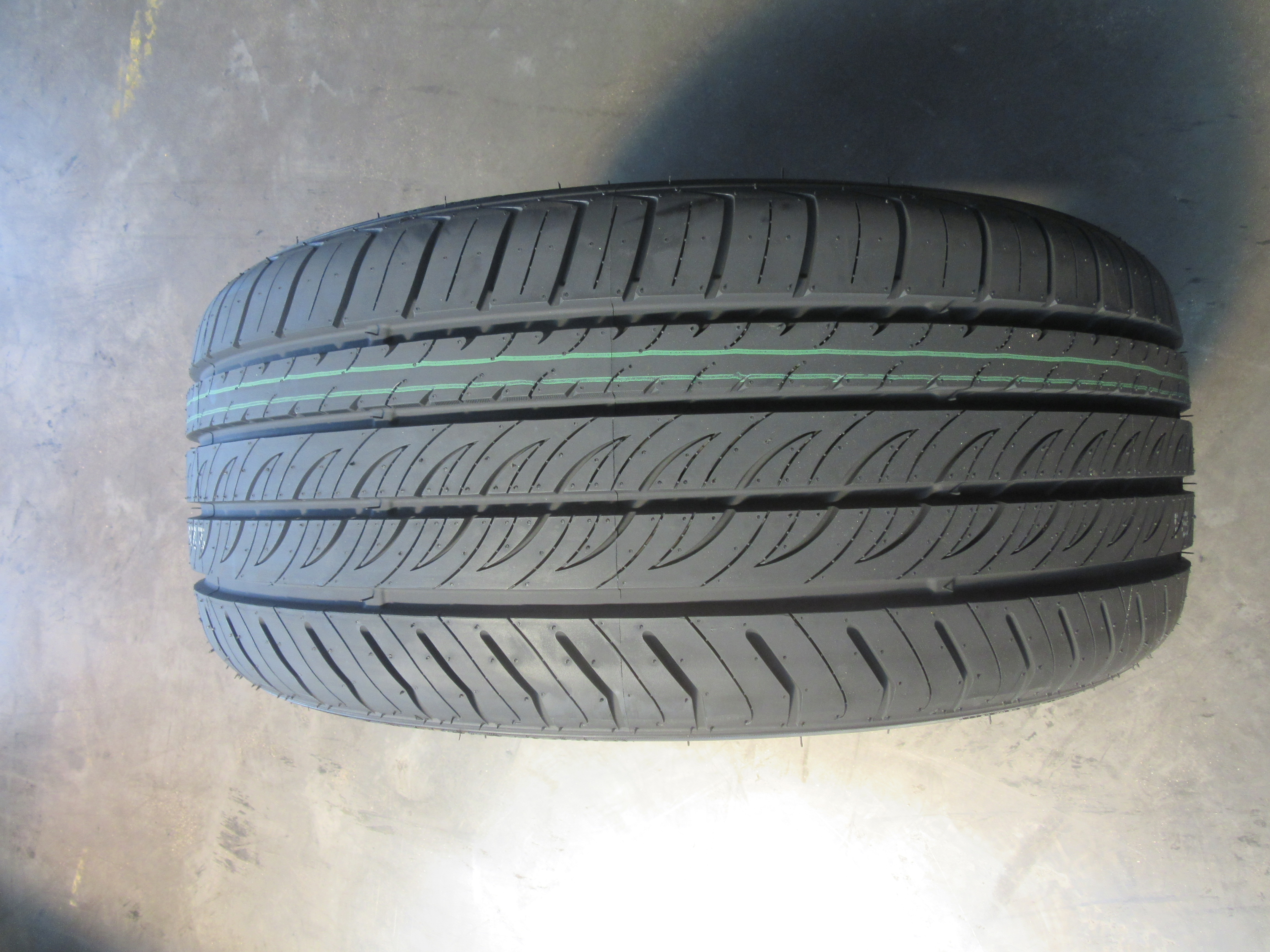 Wholesale 185/70R14 185 70 R14 PCR tyre with GCC SASO GSO certificates