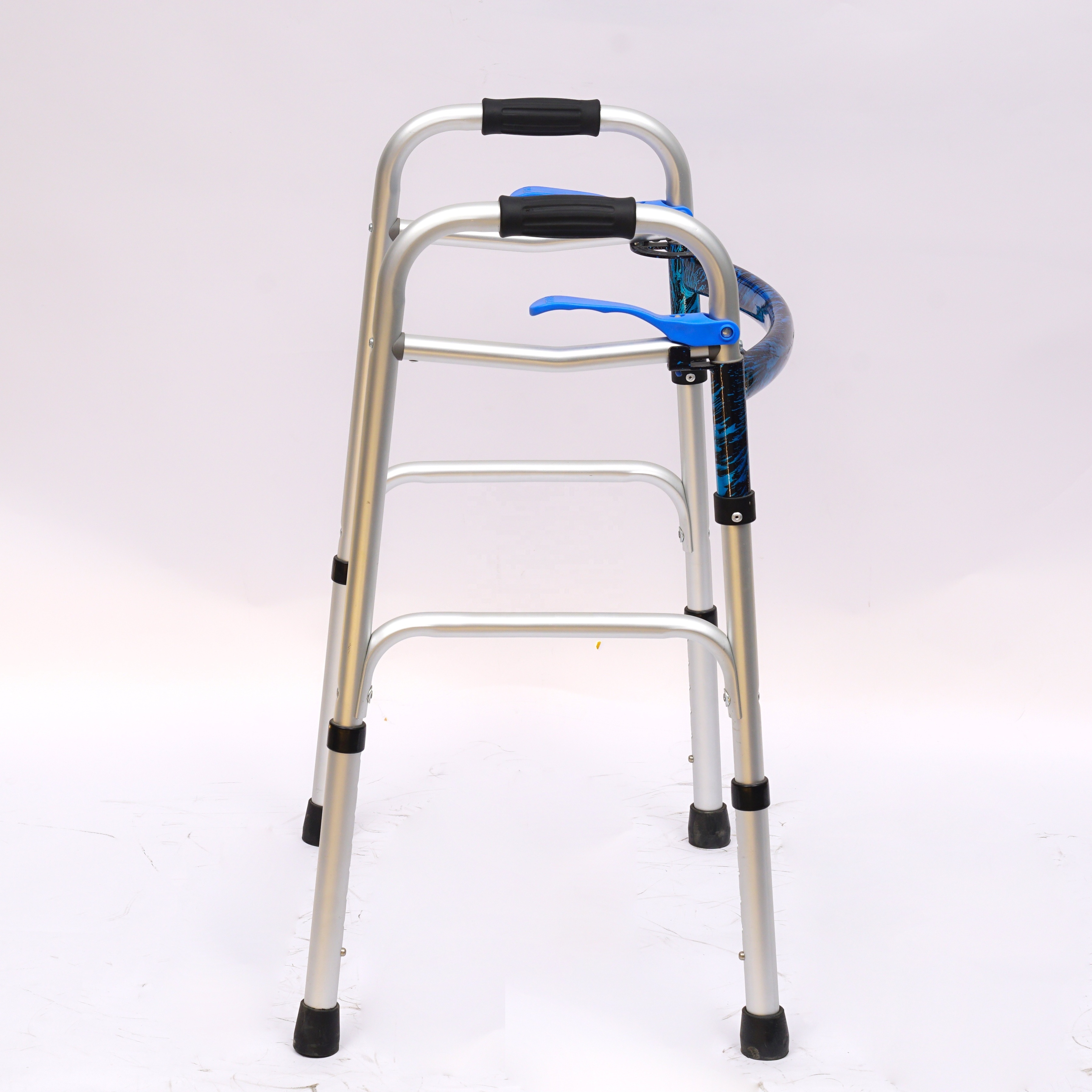 Adjustable Aluminum Lightweight Folding Walker Upright Forearm Rollator For Elderly People