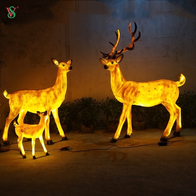 Fiberglass Animal Sculpture of Spotted Deer Animal Model Statue Sika Deer Custom Hotel Garden Decoration Cartoon Animals