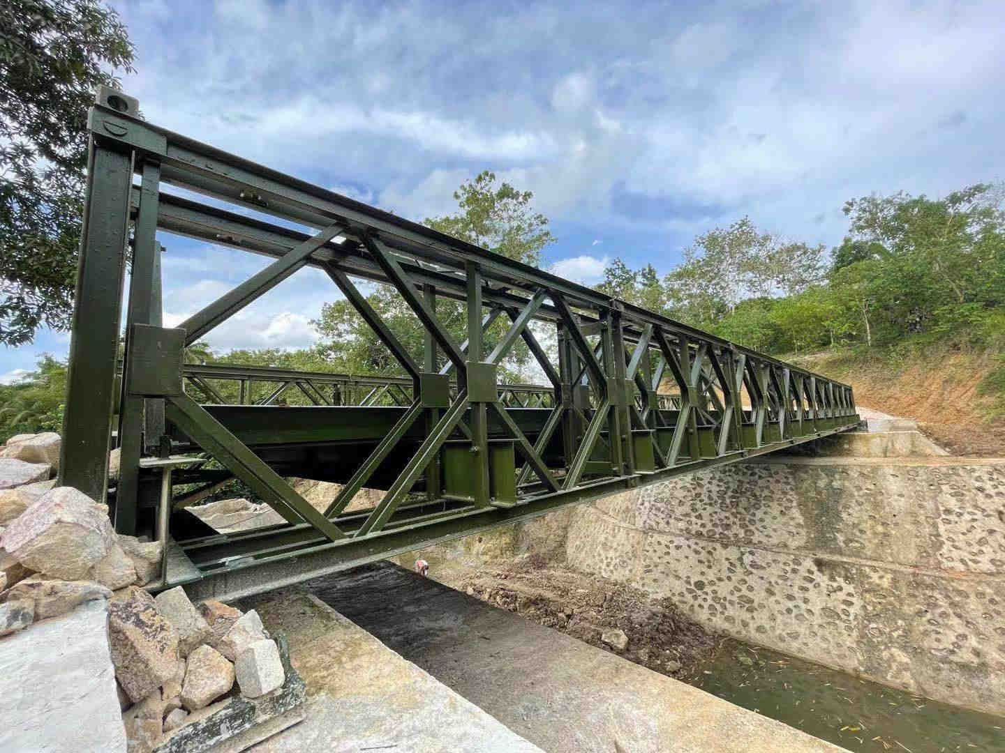 Prefabricated Steel Structure Bailey Bridge Metal Truss Bridge for sale