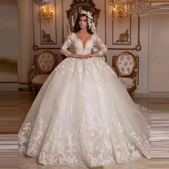 2024 Lace Wedding Dresses Princess Ball Gown Beading Bridal Gowns Shinny Tulle Long Sleeves Ivory Dubai Marriage Dress