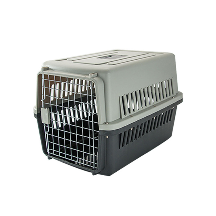 Wholesale Many Models Pet Transport Box Portable Plastic Pet Travel Carrier with wheels