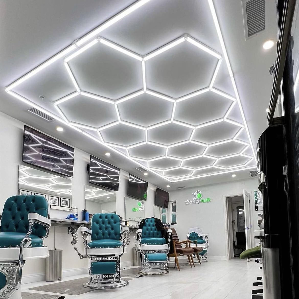 14 Grid Led Light Honeycomb Garage Lamp Led RGB Light Hexagon Modern Ceiling Lights For Auto Detailing Shop Garage