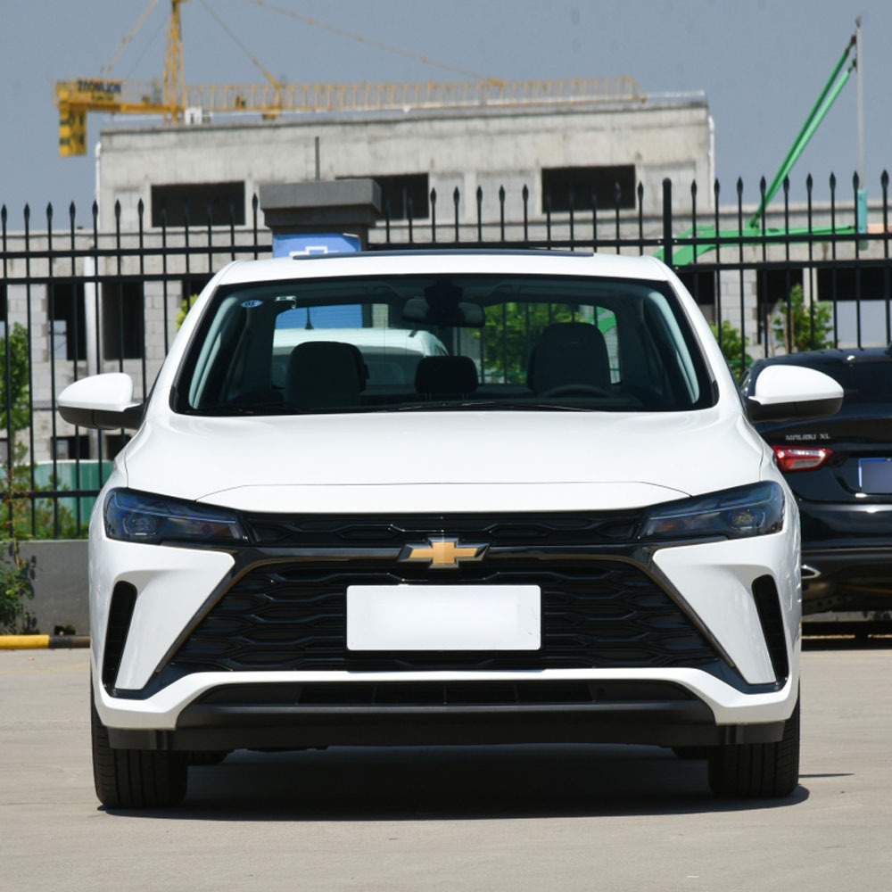 2023 Chinese Cars Vehicles Made Brand New Gas Car Turbo Chevrolet Monza 1.5t 113hp L4 Gasoline Cars