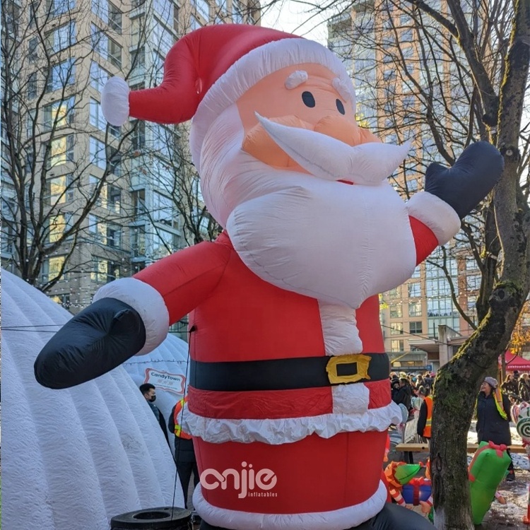 Giant Inflatable Santa Claus with Blower for Christmas Party Blow Up