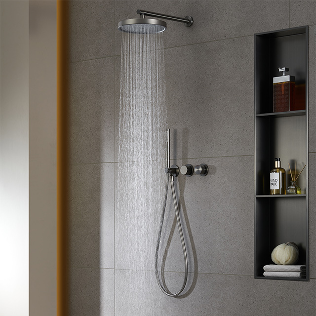 2023 New Design 2 Ways Bathroom Gun Gray Brass Hot Cold  Shower Faucet Wall Mounted Concealed Rainfall Shower Systems