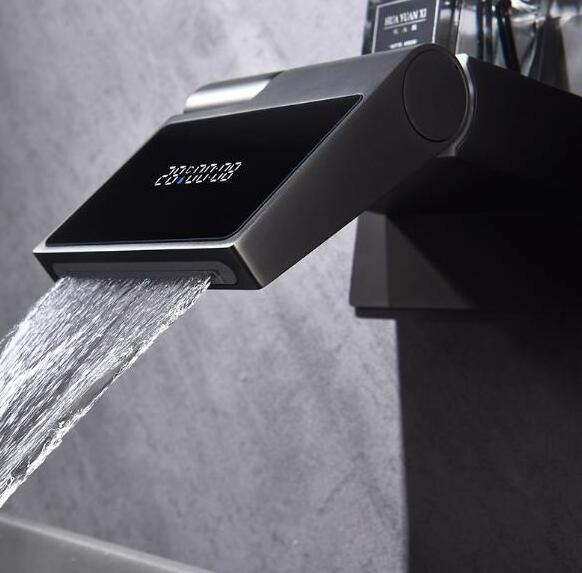 New Design Square Brass Waterfall Sensor Smart Digital Basin Mixer Faucet with Temperature Display for Bathroom