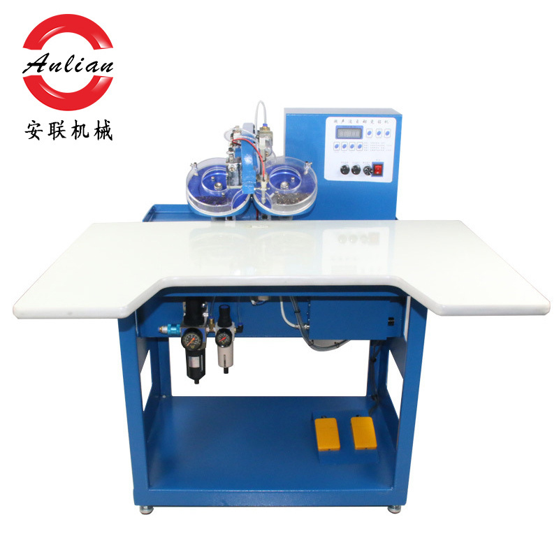 Rhinestone setting machine automatic table type attaching rhinestone machine