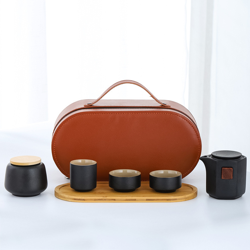 7 in 1 Chinese Kung Fu Travel Tea Set A pot With Two Cups Hot Sells Customized Tea Cups Ceramic Portable Tea