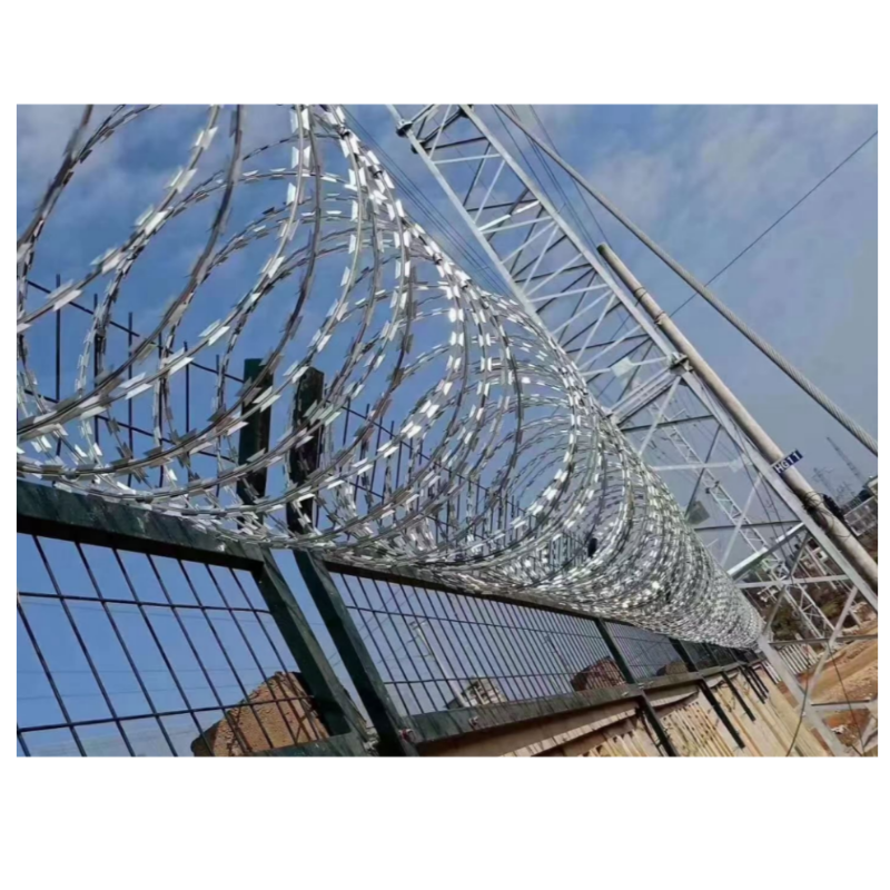 Galvanized High Tensile Strength Anti-climb 50kg Barbed Wire Roll and double arms