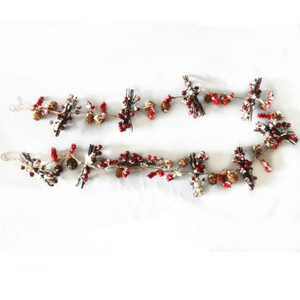 2019 Christmas tree ornaments Natural frost pine cone garland with berry natural twig