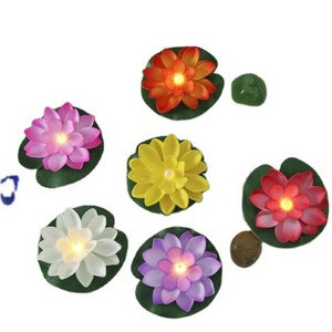 Floating Pool Lights Lotus Flower Lantern Artificial Foam LED Lifelike Battery Operated Pond Decoration Candles