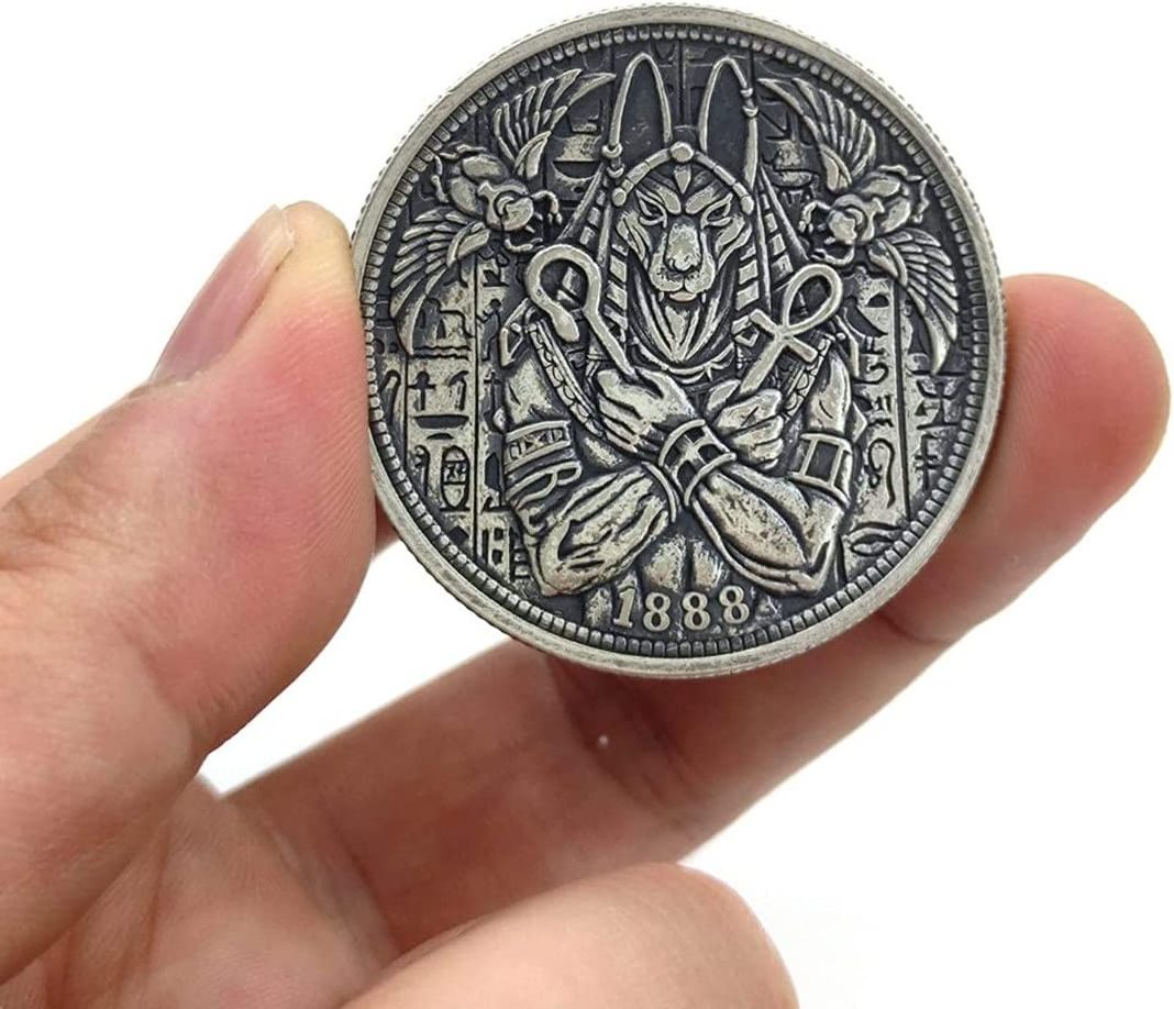 Hot Selling 2022 Egyptian Myth Azrael Anubis Werewolf Hobo Nickel Antique Silver Collection Challenge Coin Satan Series