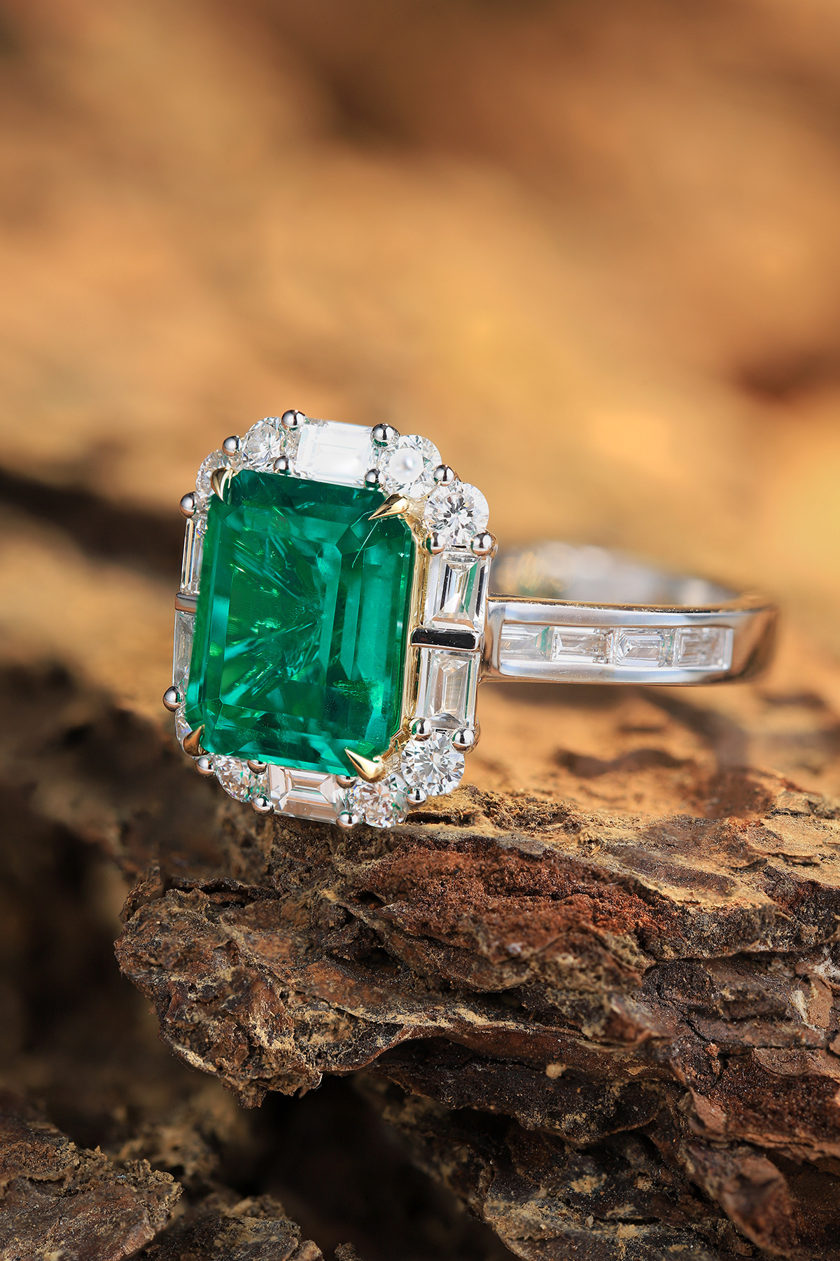 Gemnel Dainty Jewelry 18K Gold Lab Grown Emerald Ring Gemstone Rings Natural Inclusion Lab Grown Diamond Ring