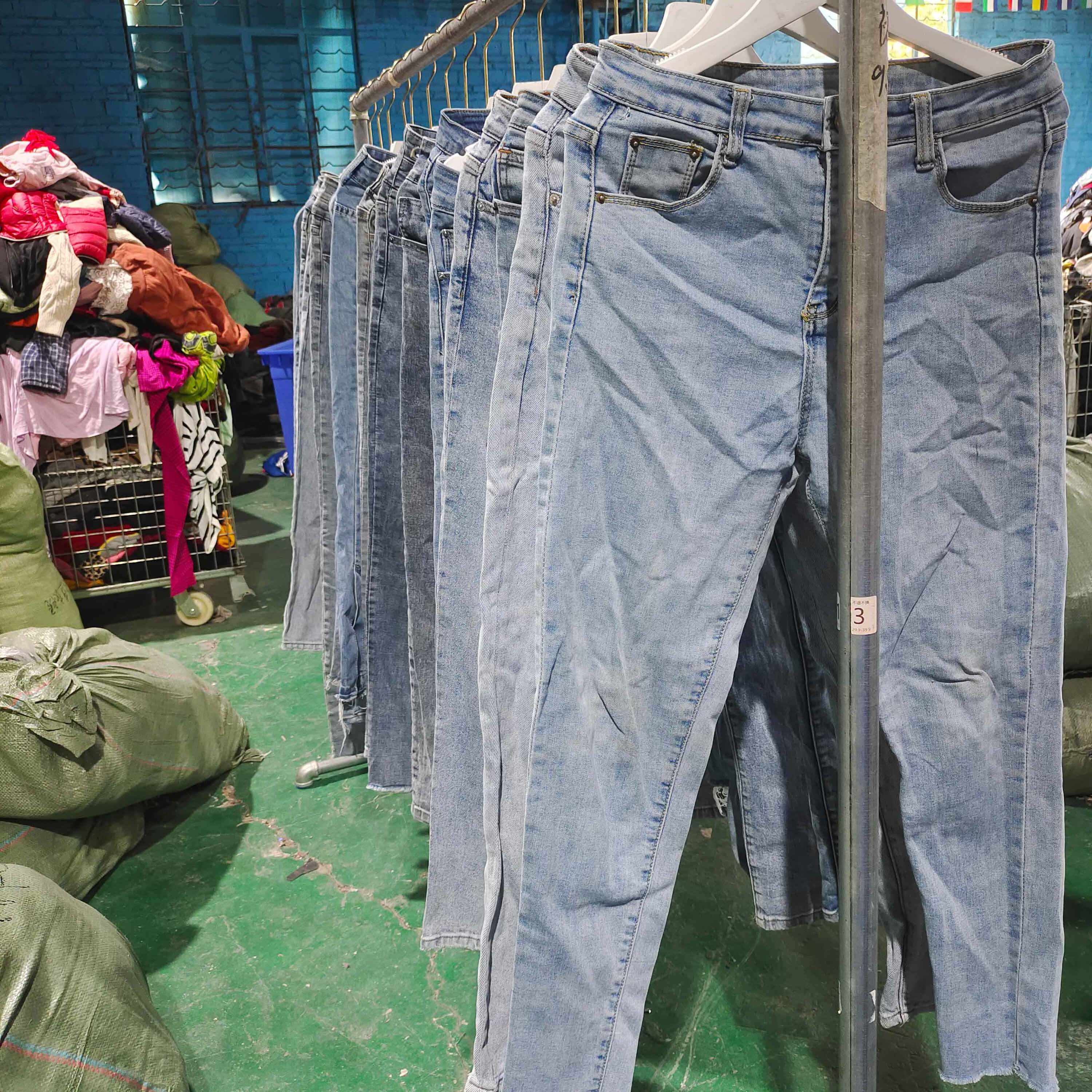 Sell in large quantities factory supply stock used second-hand jeans for new arrivals stocklots used jean