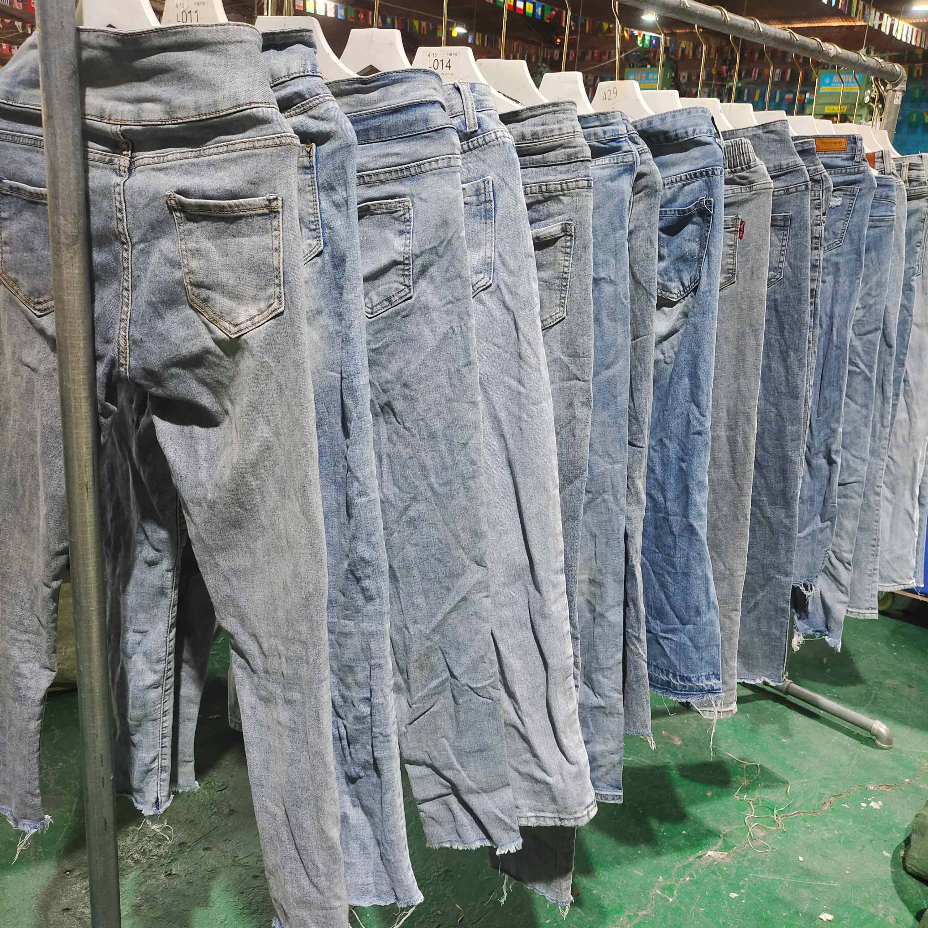 Sell in large quantities factory supply stock used second-hand jeans for new arrivals stocklots used jean