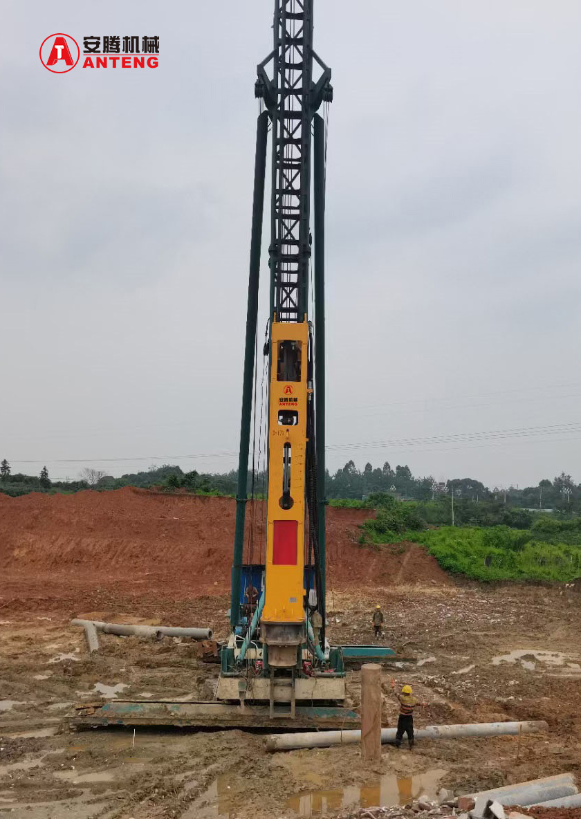 Rapid Impact Compaction Machine Hydraulic Drop Hammer for Ground Improvement