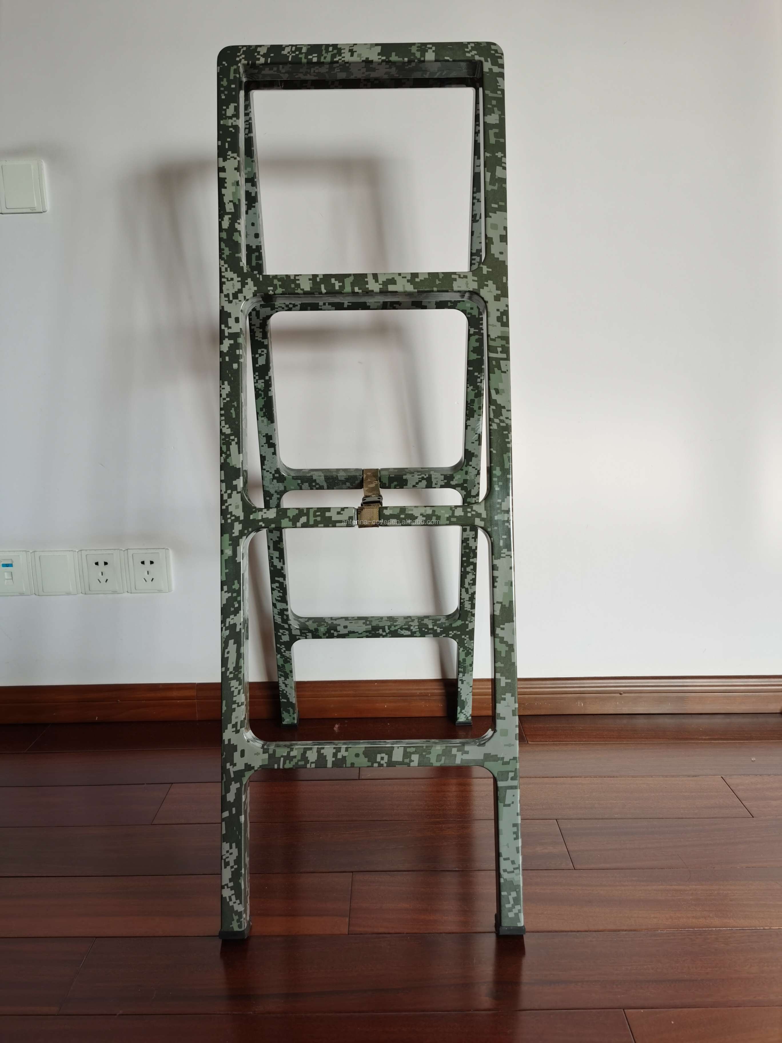 Extremely light weight FRP  ladder (full carbon fiber reinforced with foam sandwich structure)