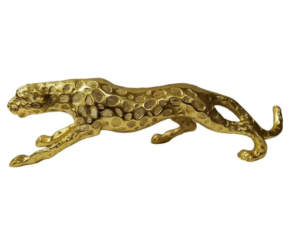 Cat Shape Animal Sculpture Ornament For Home Hotel Office Table Top Decor Usage Metal Sculpture Ornament In Wholesale