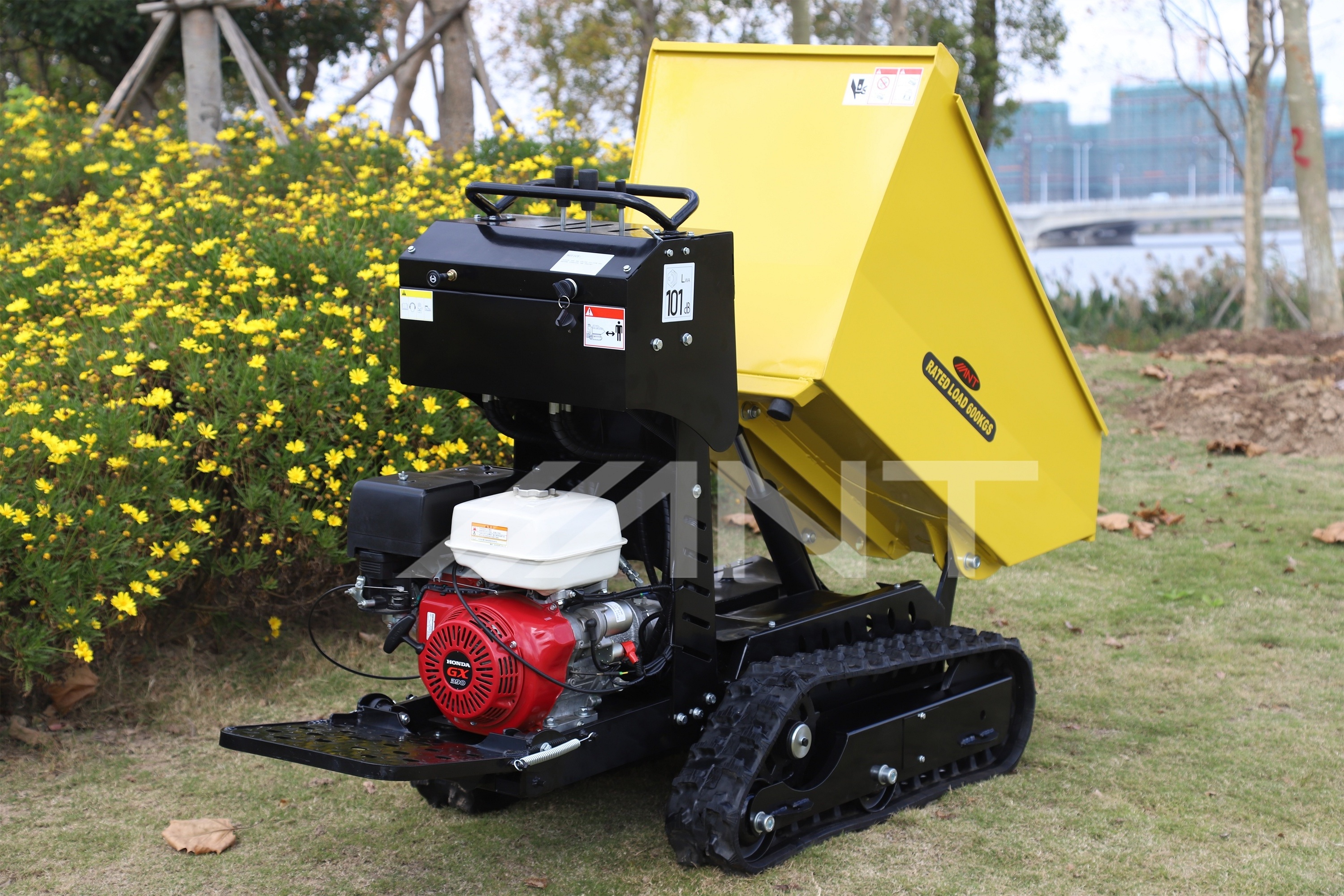 ANT Tracked Mini Dumper 600kg Self Mixing Loader Crawler Power Barrow BY600S