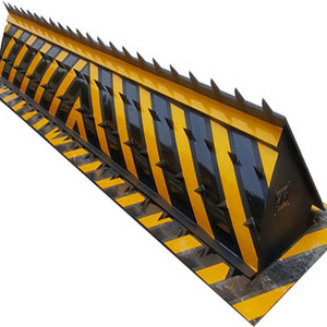 Parking stopper hydraulic anti-crash automatic road blocker with traffic spike system