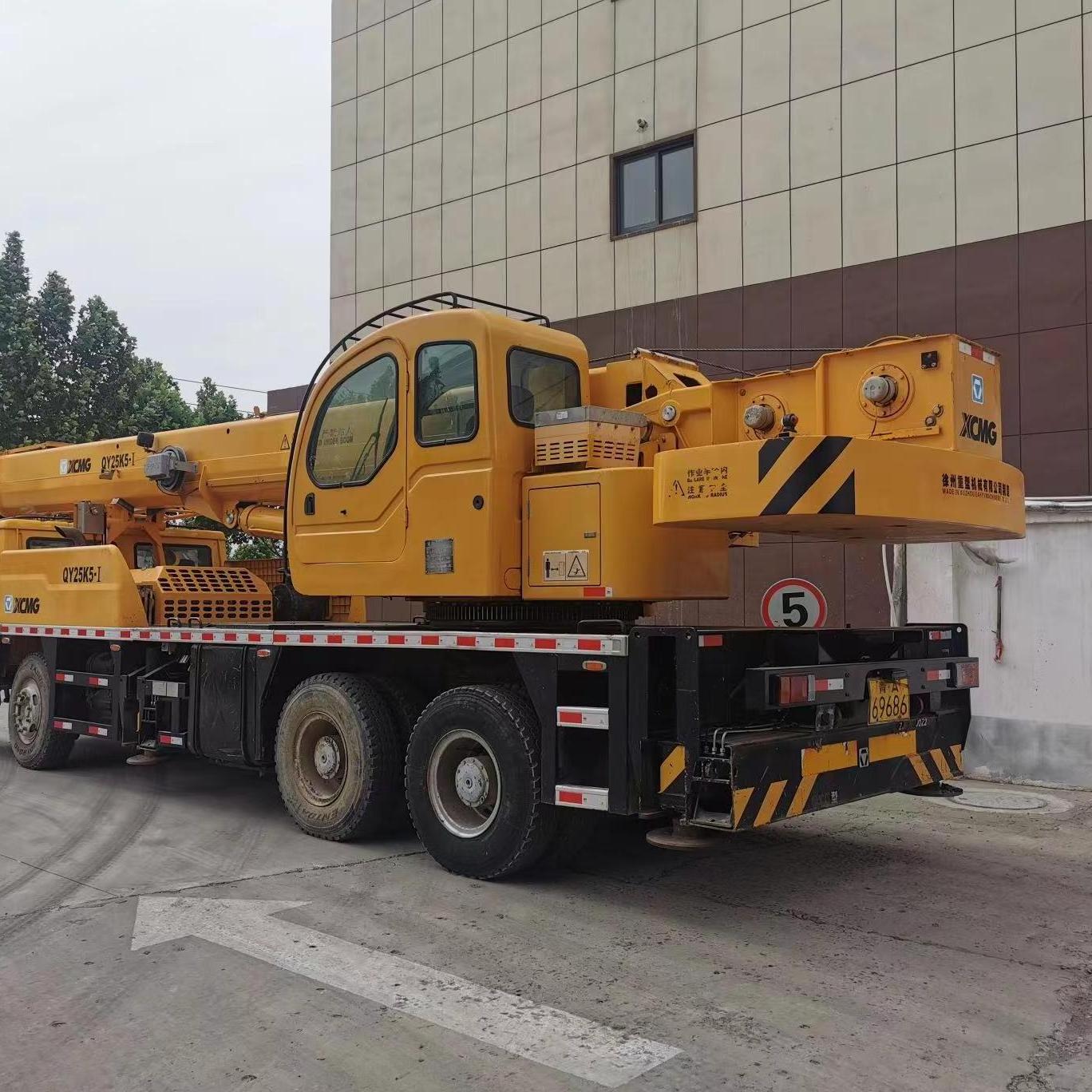 Excellent Quality Used 25 Tons Mobile Truck Crane QY25K-1 Factory Price For Sale Electric Pickup Truck Crane